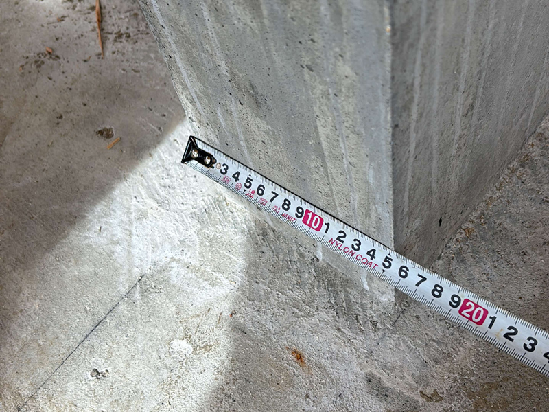 滋賀県 美畑の家 2階建て 現場チェック 立上りコンクリート巾確認