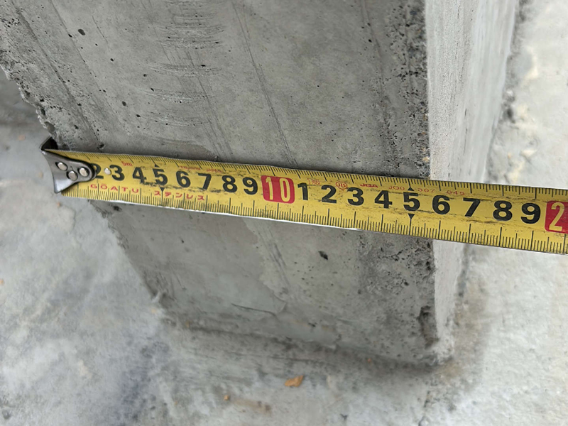 滋賀県 天塚の家 2階建て 現場チェック 立上りコンクリート巾確認