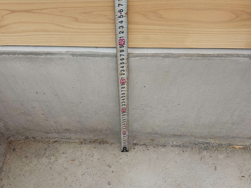 大津市 明日の家 2階建て 現場チェック 立上りコンクリート高さ確認