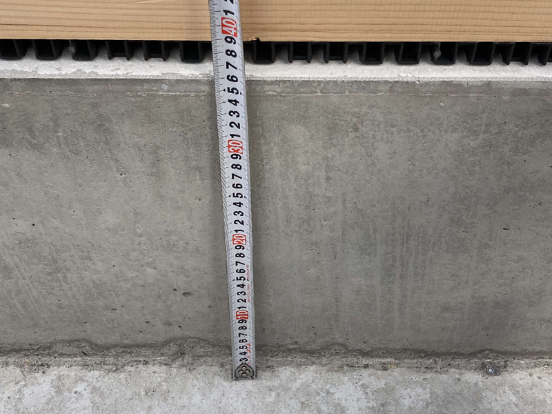 滋賀県 石守の家 2階建て 現場チェック 立上りコンクリート高さ確認