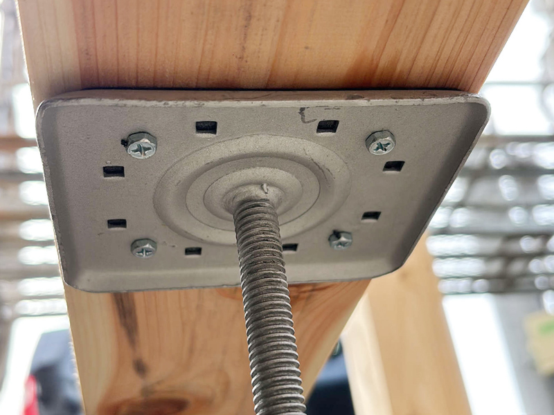 滋賀県 美畑の家 2階建て 現場チェック 大引受けビス確認