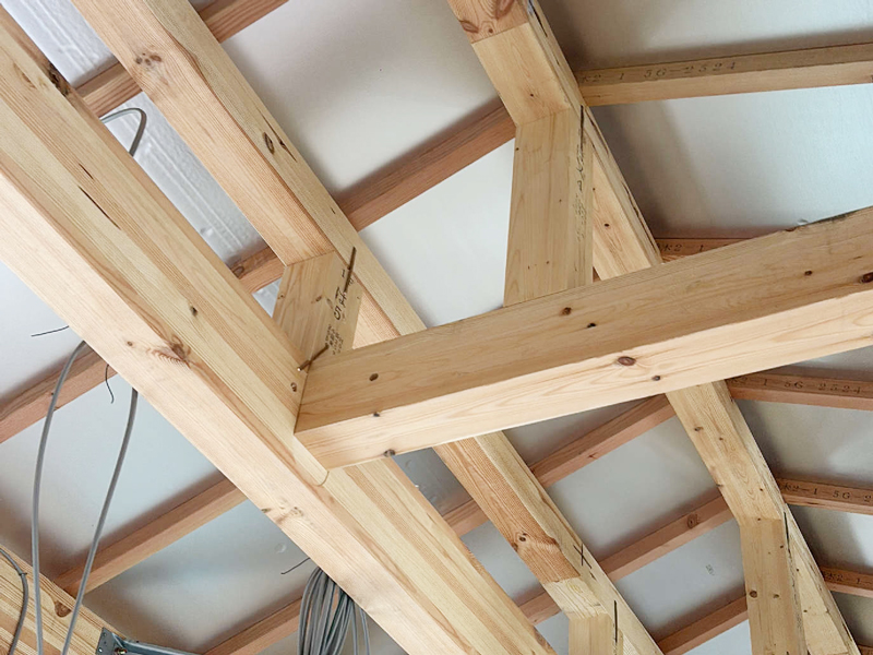 木ノ野の家 2階建て 現場チェック 屋根断熱材設置確認