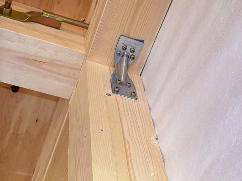 京都市 野々上の家 2階建て 現場チェック 柱金物取付確認