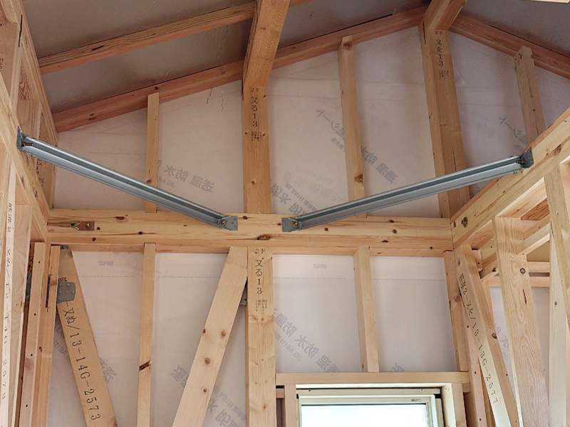 木ノ野の家 2階建て 現場チェック 小屋火打梁の位置確認