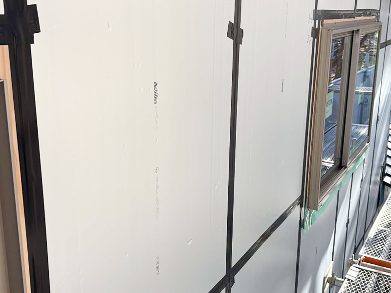 大津市 字野の家 2階建て 現場チェック 壁断熱材厚さ確認