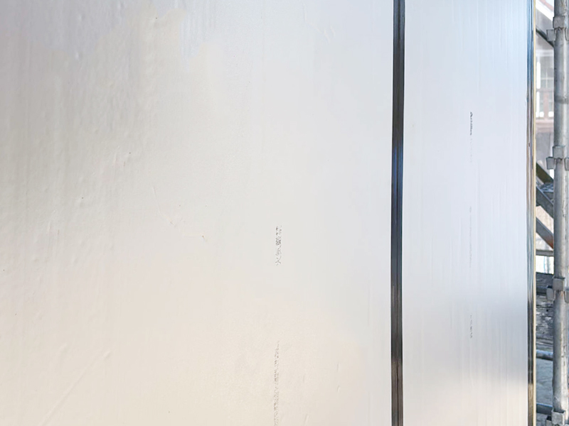 木ノ野の家 2階建て 現場チェック 壁断熱材厚さ確認