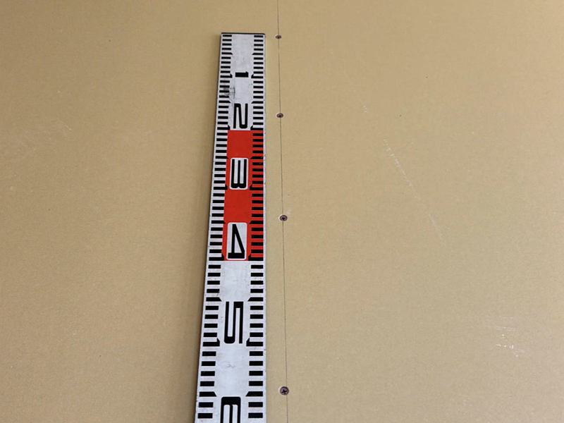 木ノ野の家 2階建て 現場チェック 壁ボード内周部ビスピッチ確認