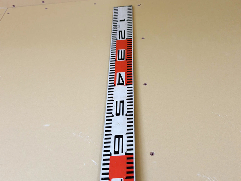 大津市 大宮の家 2階建て 現場チェック 壁ボード内周部ビスピッチ確認