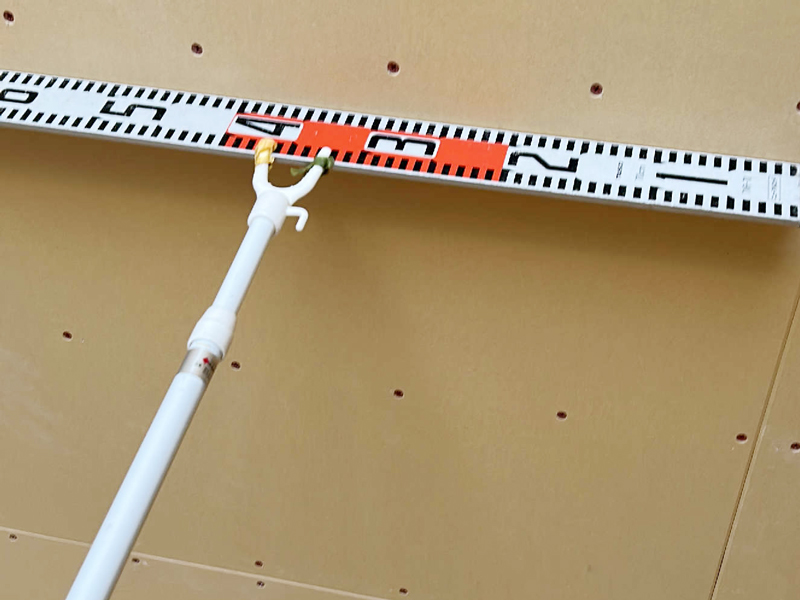 米原市 中乃町の家 2階建て 現場チェック 天井ボードビスピッチ確認