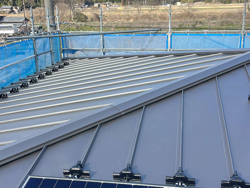 米原市 中乃町の家 2階建て 現場チェック 屋根仕上材確認