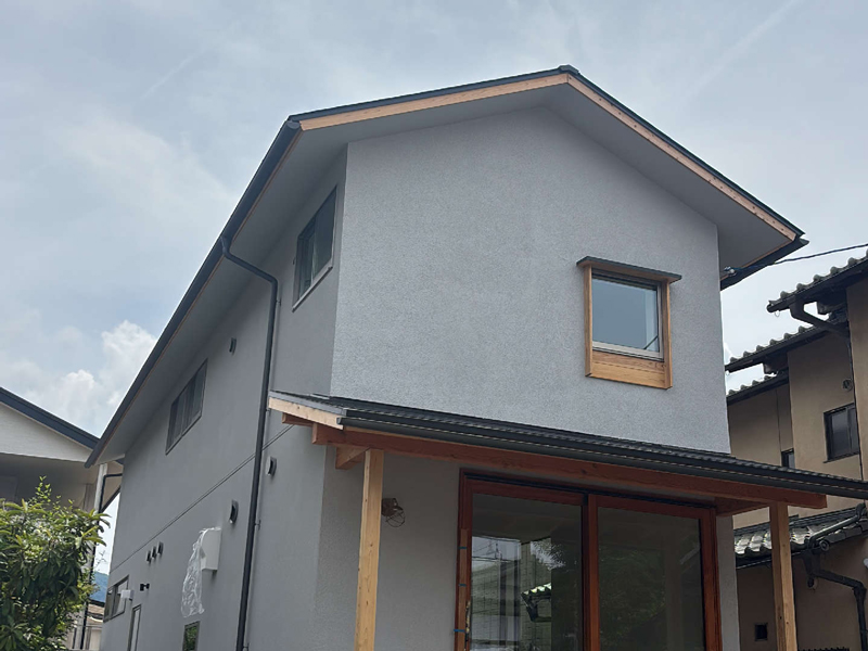 京都市 橘の家 2階建て 現場チェック 左官仕上げ割れ確認