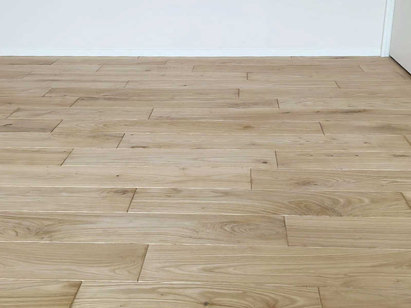 野洲市 南浦の家 平屋 現場チェック 床仕上げ確認