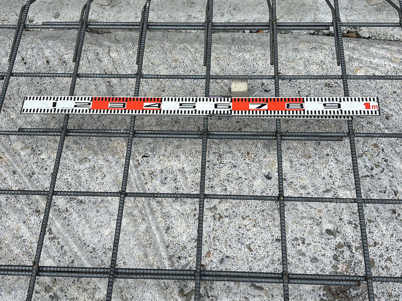 滋賀県 石守の家 2階建て 現場チェック スラブ筋継手長さ確認