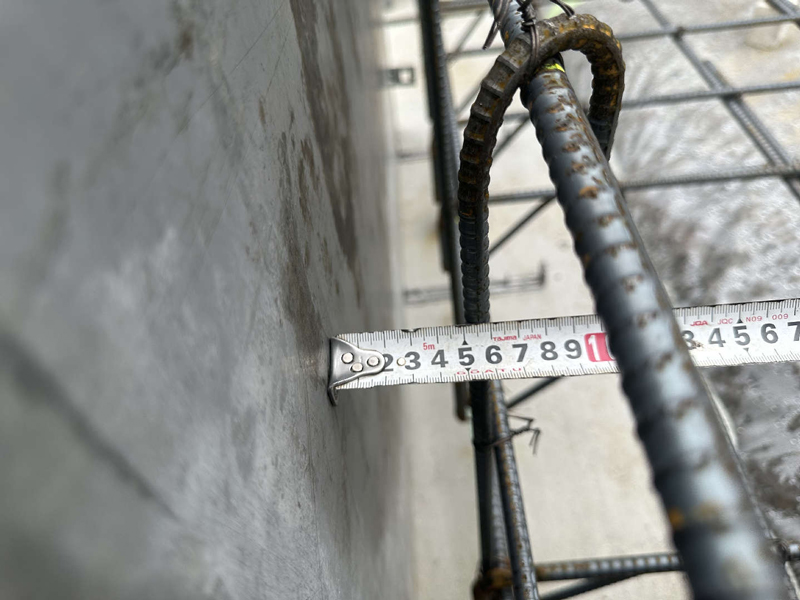 京都市 波田町の家 2階建て 現場チェック 立上り筋鉄筋かぶり厚さ確認