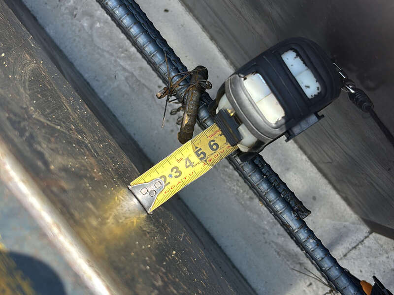 滋賀県 天塚の家 2階建て 現場チェック 外周部鉄筋かぶり厚さ確認