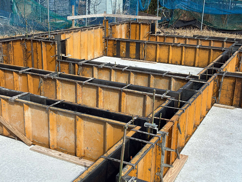 滋賀県 花山の家 2階建て 現場チェック 立上り型枠施工完了