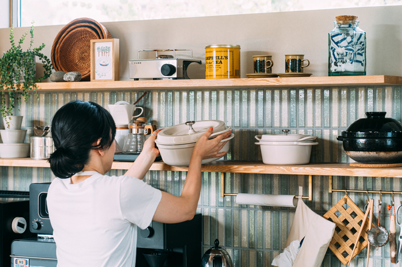 滋賀県の平屋のお気に入りのタイルのキッチン
