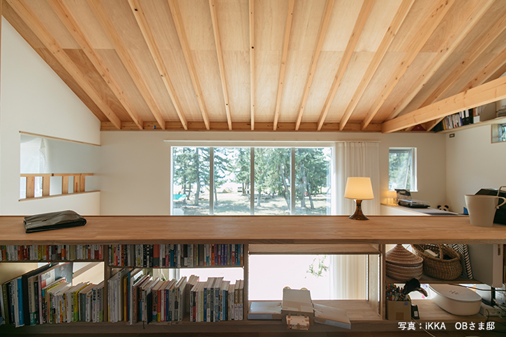 琵琶湖の側の見学会の家の2階の琵琶湖が見えるセカンドリビング