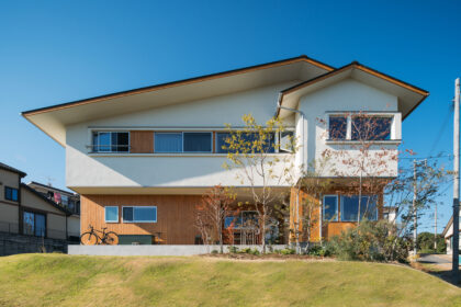 滋賀県の注文住宅で琵琶湖が見える家の外観