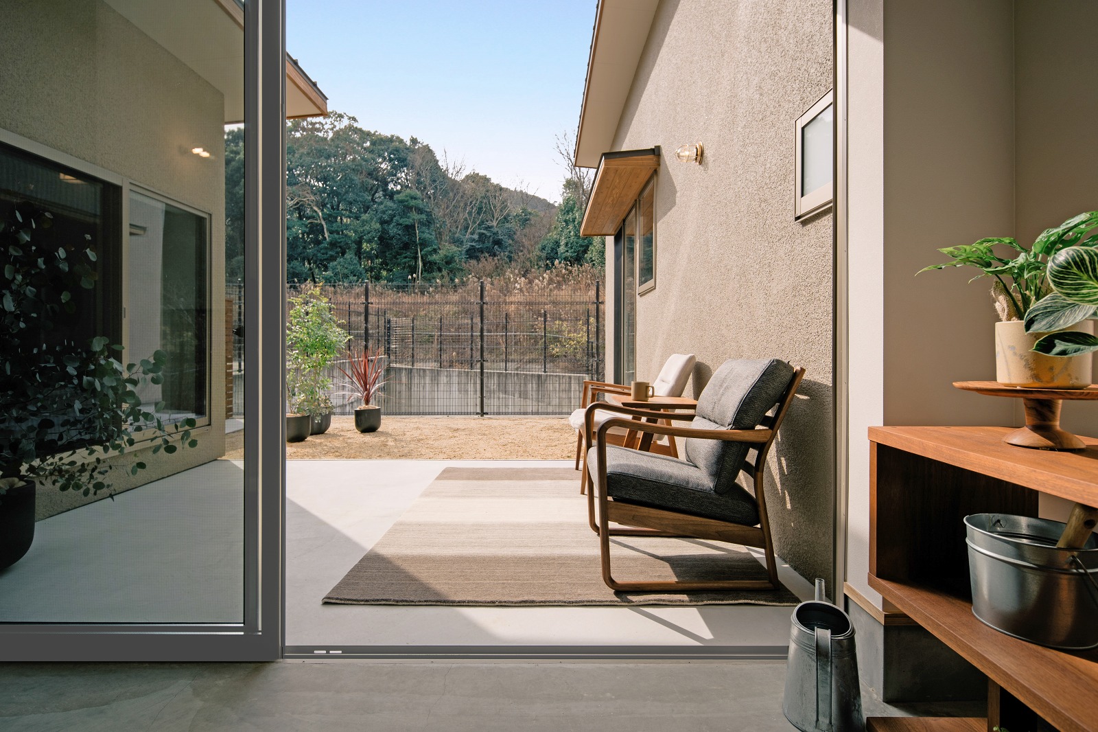 大津市の工務店で建てた平屋の中庭