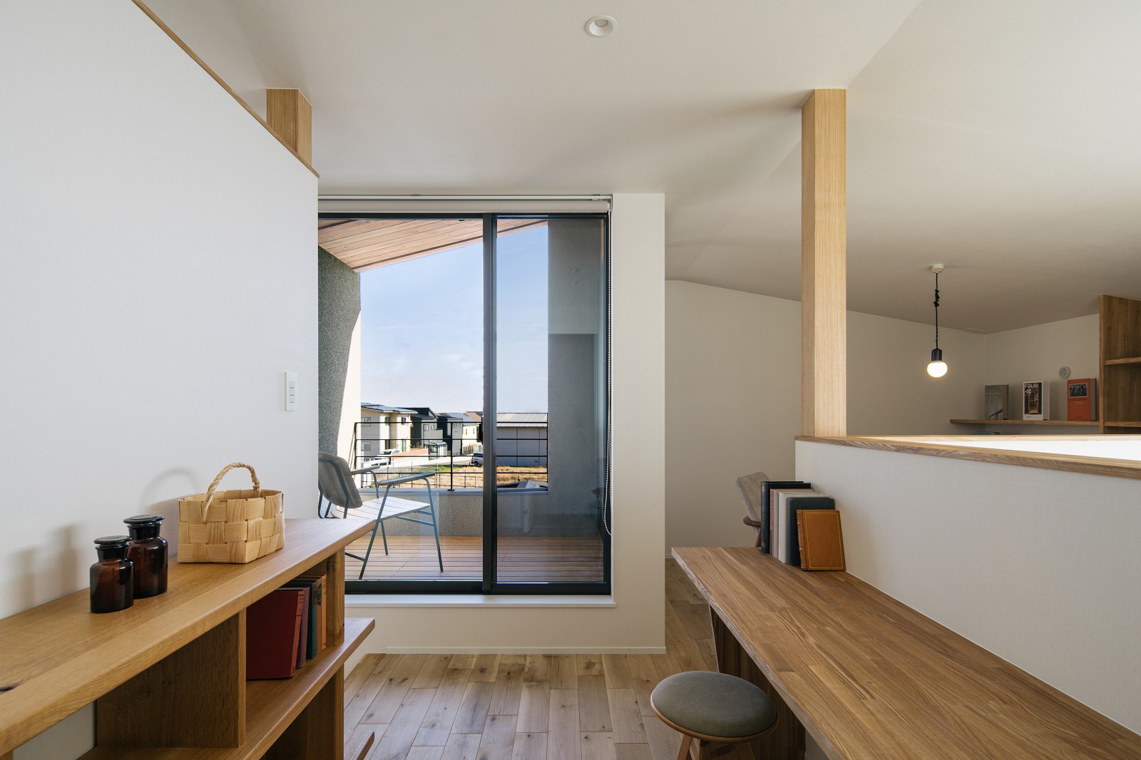 滋賀県大津市の琵琶湖が見える家のセカンドリビング