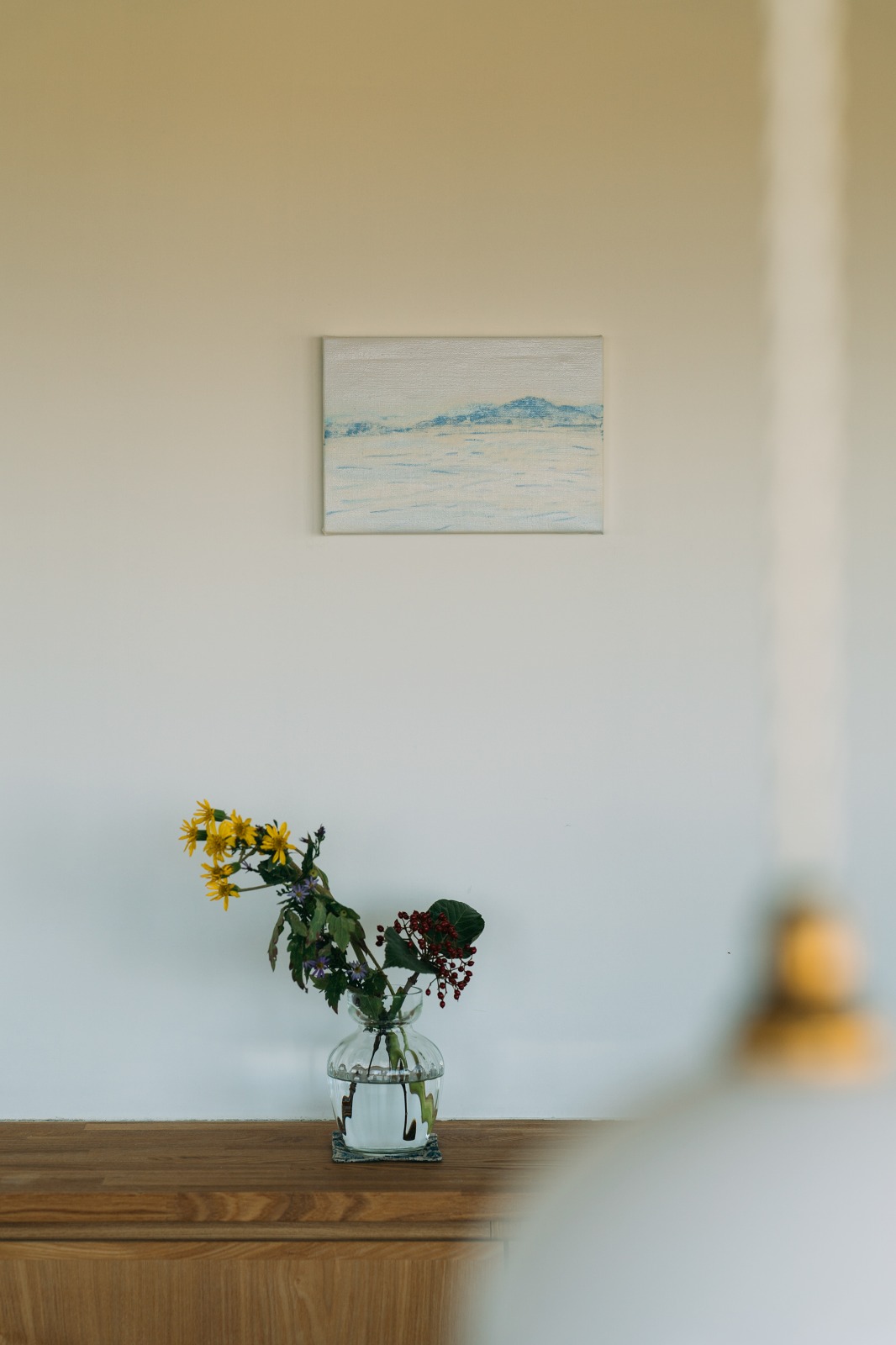 滋賀県の注文住宅で琵琶湖が見える家の飾り棚